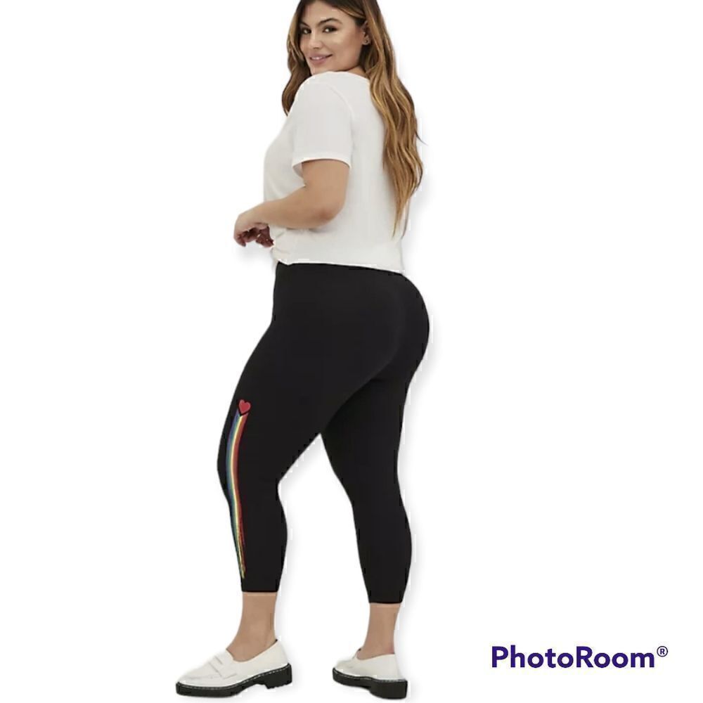 1X 14W 16W Torrid Black Premium Crop Legging Heart Rainbow Stripe High Rise Band